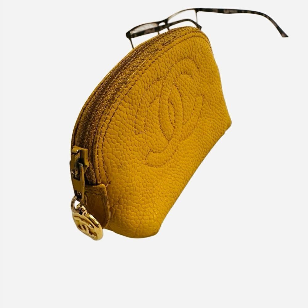 Chanel Yellow Cosmetic Bag with Iconic Logo - Picture 5 of 16